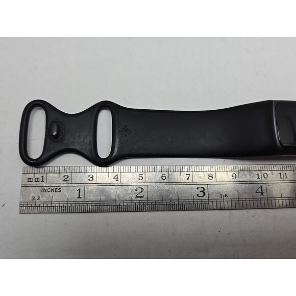 Fitbit Charge 5 Fitness Tracker GPS SpO2 Sleep Monitor Activity W/ Charger Watch - Picture 9 of 11